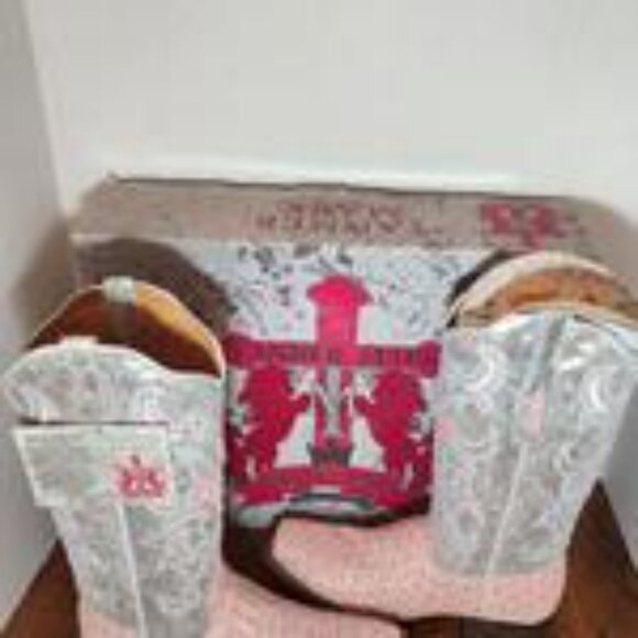 MARK TANNER "COWGIRL" BOOTS - Picture 3 of 4